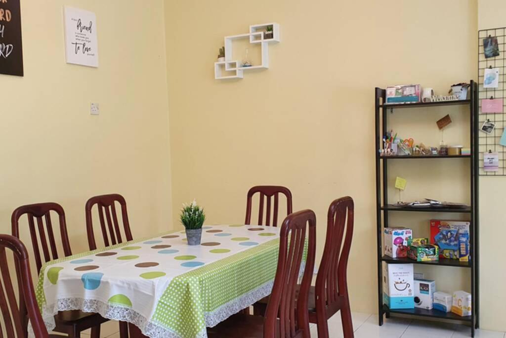 Colourful - Apartment *